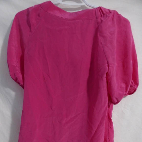 BANANA REPUBLIC | xs, extra small | Silk Hot Pink Puff Sleeve Blouse | NWT - Picture 9 of 15